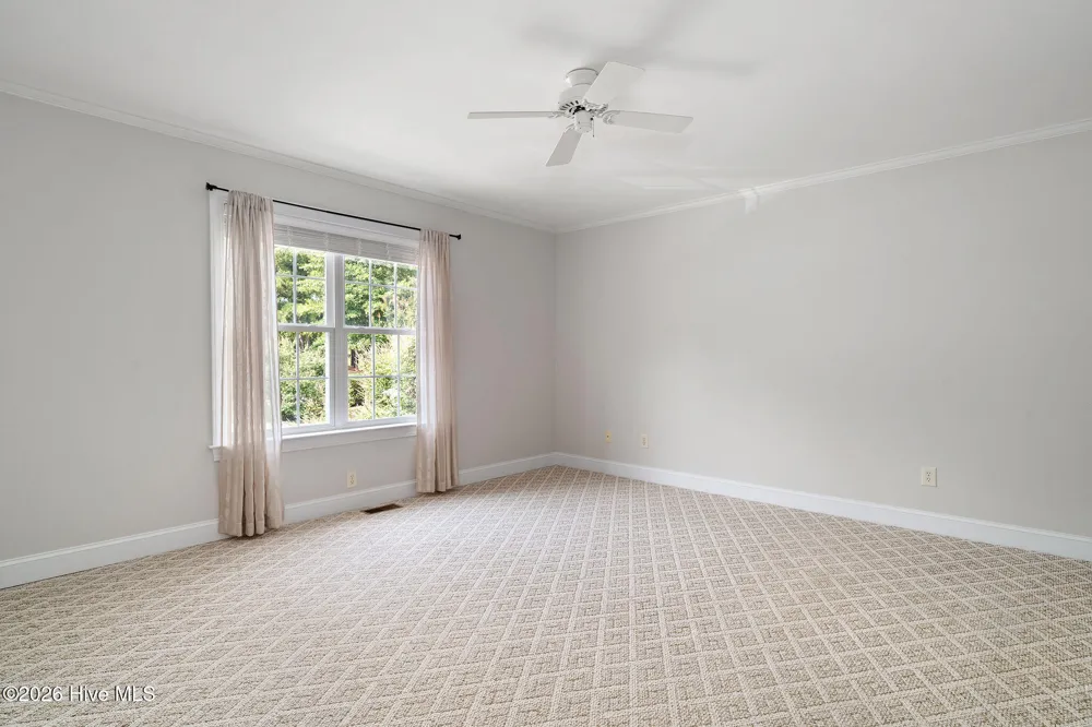 220 Red Fox Run Drive Wallace, NC 28466