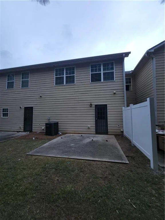 7432 Battlecreek Lane Jonesboro, GA 30236