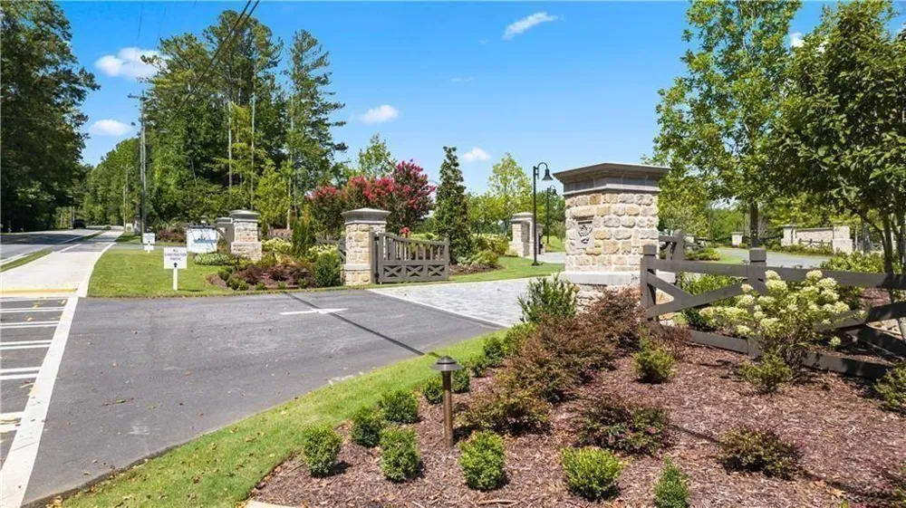 2027 Magnolia Lane Milton, GA 30004