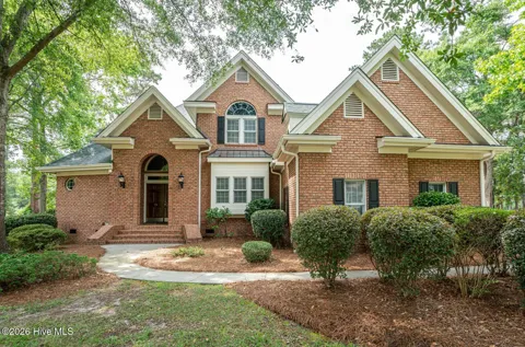 79 Windsor Circle SW