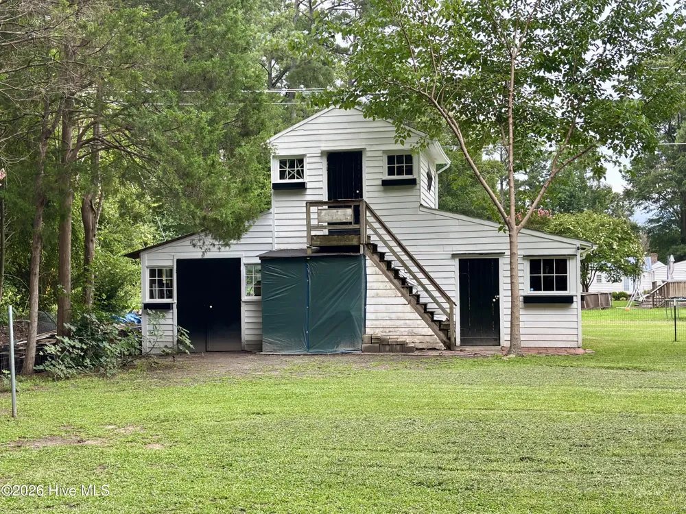 333 Jay Trail Murfreesboro, NC 27855