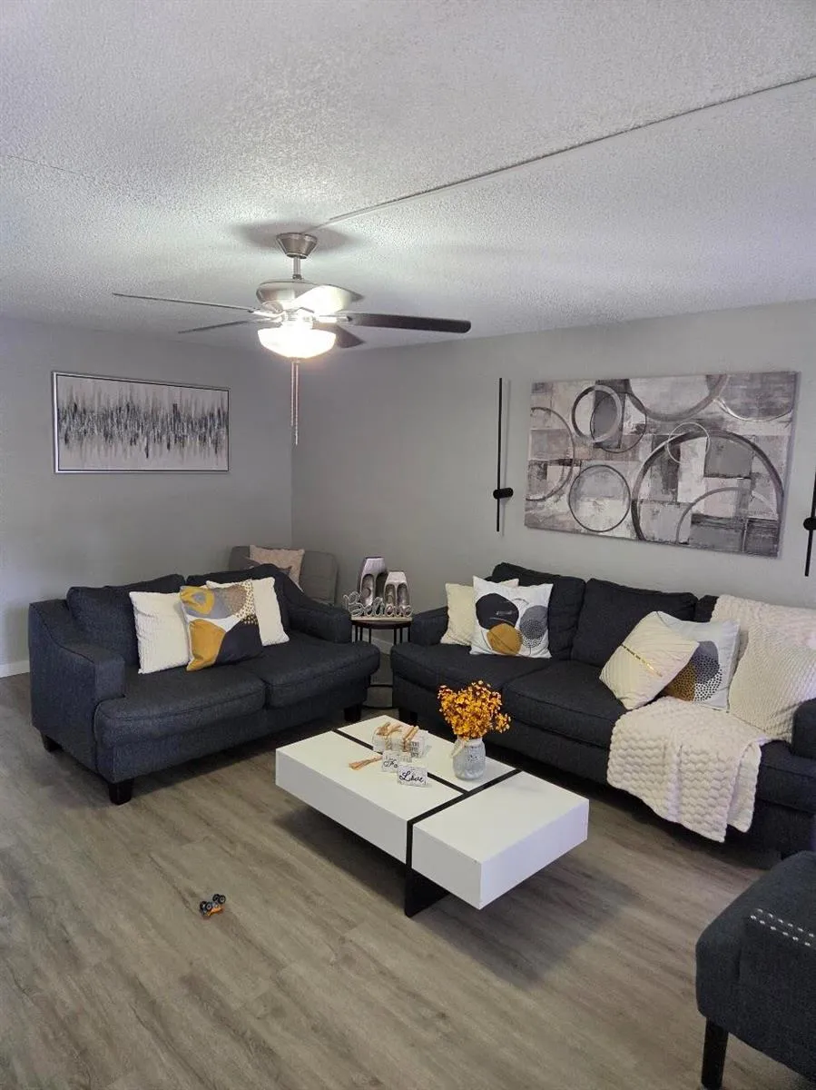 5229 SW 40TH AVENUE #41 Dania Beach, FL 33314