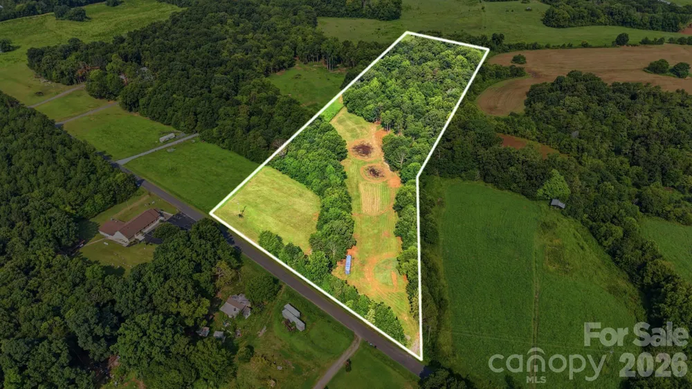 3888 Heathcliff Road Concord, NC 28025