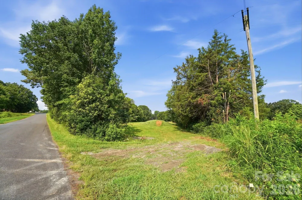 3888 Heathcliff Road Concord, NC 28025