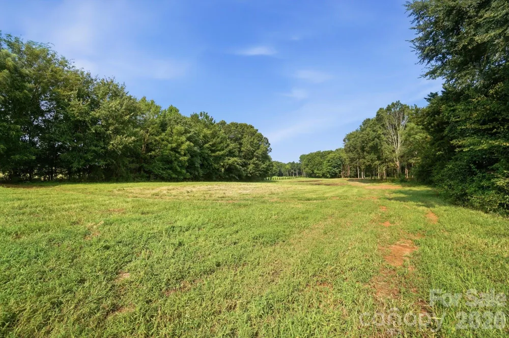 3888 Heathcliff Road Concord, NC 28025