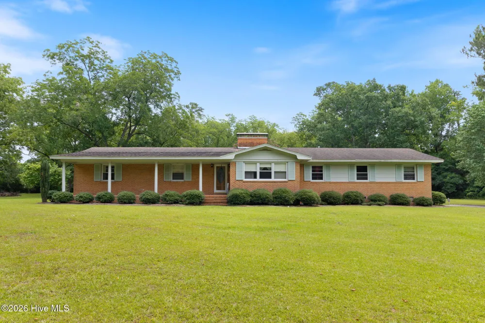 312 Mitchell Ford Road Clarkton, NC 28433