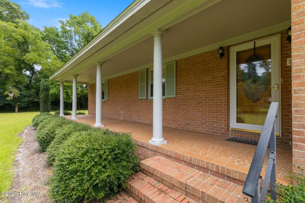 312 Mitchell Ford Road Clarkton, NC 28433