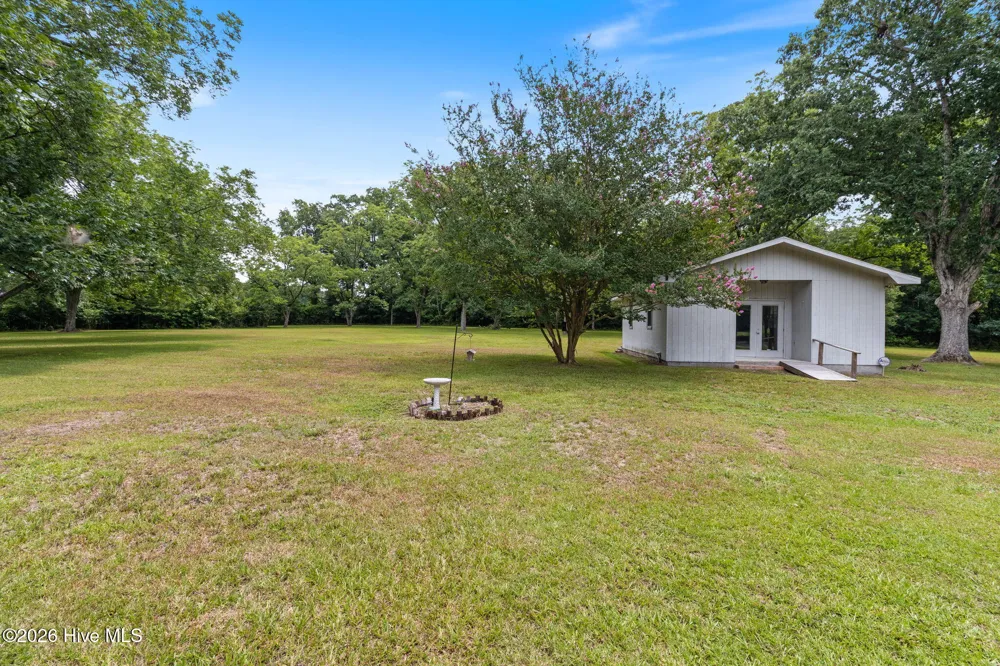 312 Mitchell Ford Road Clarkton, NC 28433