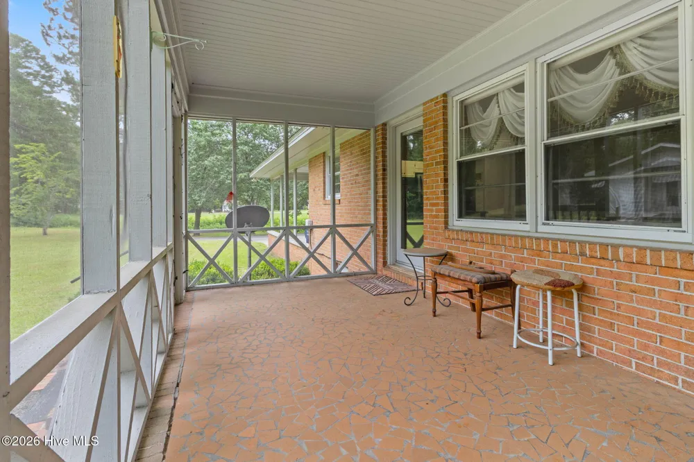 312 Mitchell Ford Road Clarkton, NC 28433