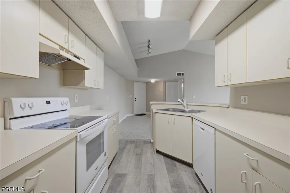 Eagle Ridge Drive #1733 Fort Myers, FL 33912