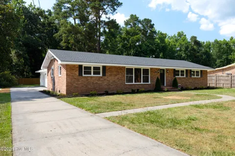 196 Country Club Road