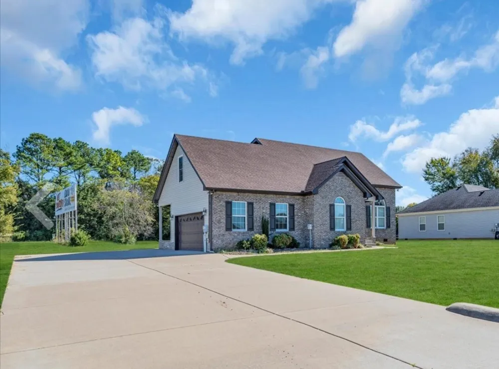 228 Heatherwood Dr Murfreesboro, TN 37129