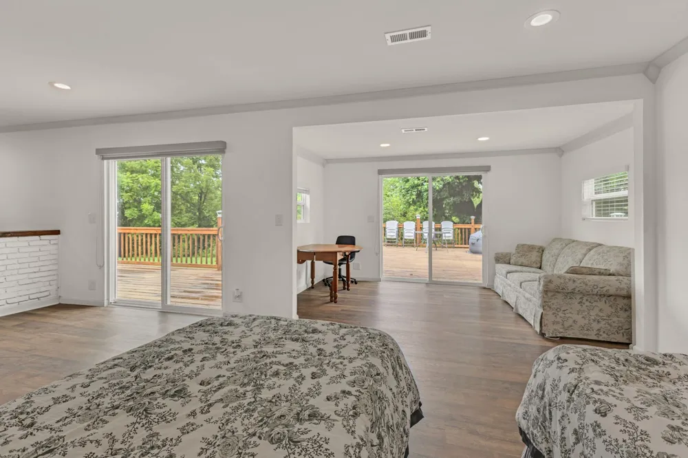 3838 Old State Rd Hampshire, TN 38461