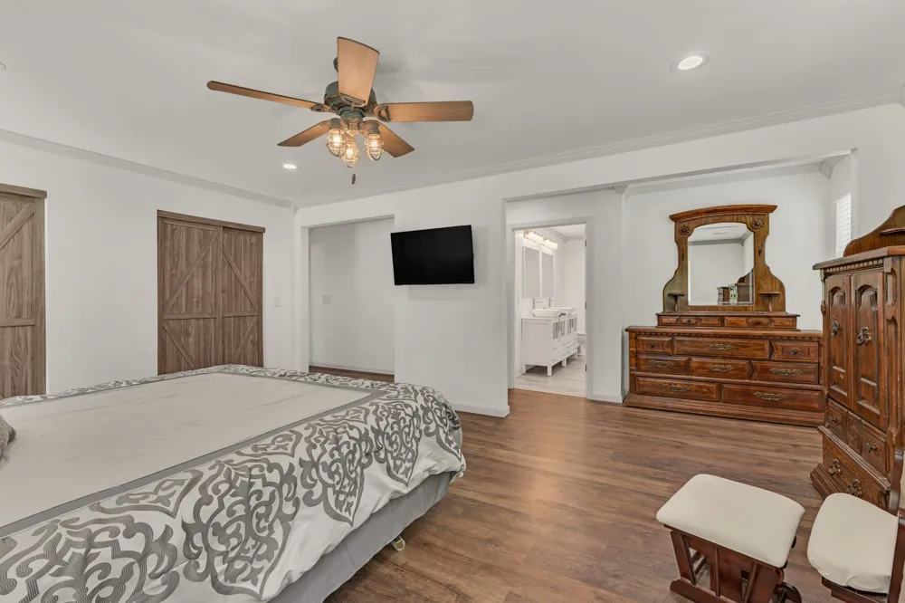 3838 Old State Rd Hampshire, TN 38461