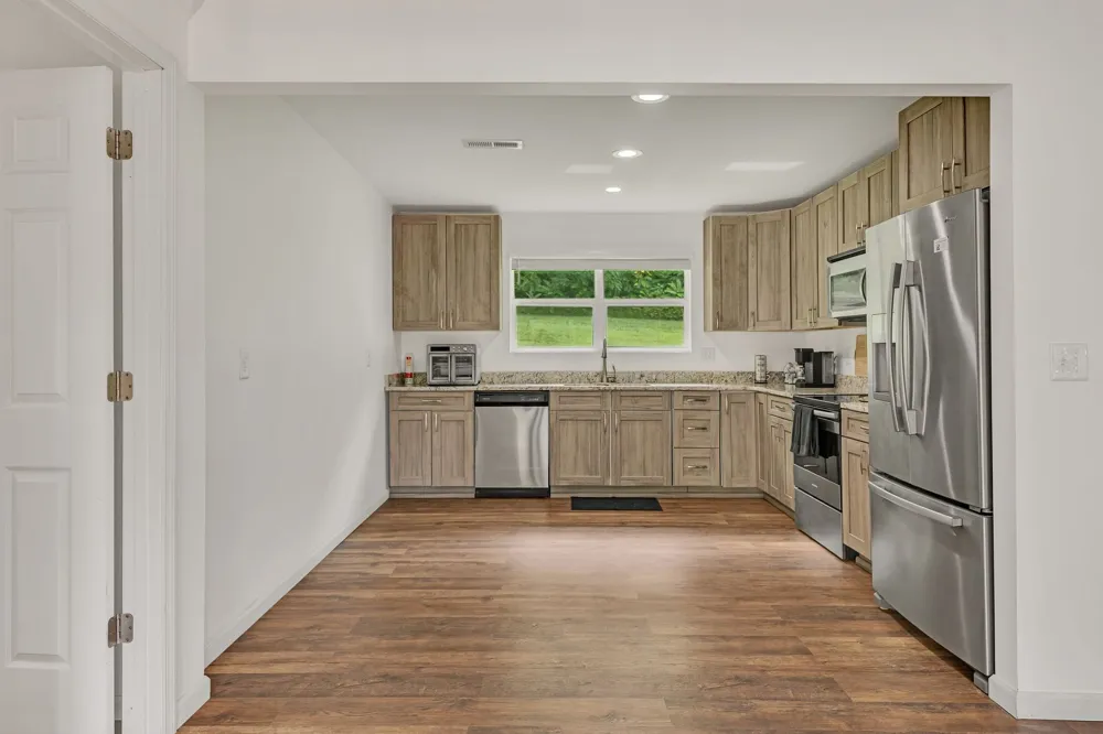3838 Old State Rd Hampshire, TN 38461