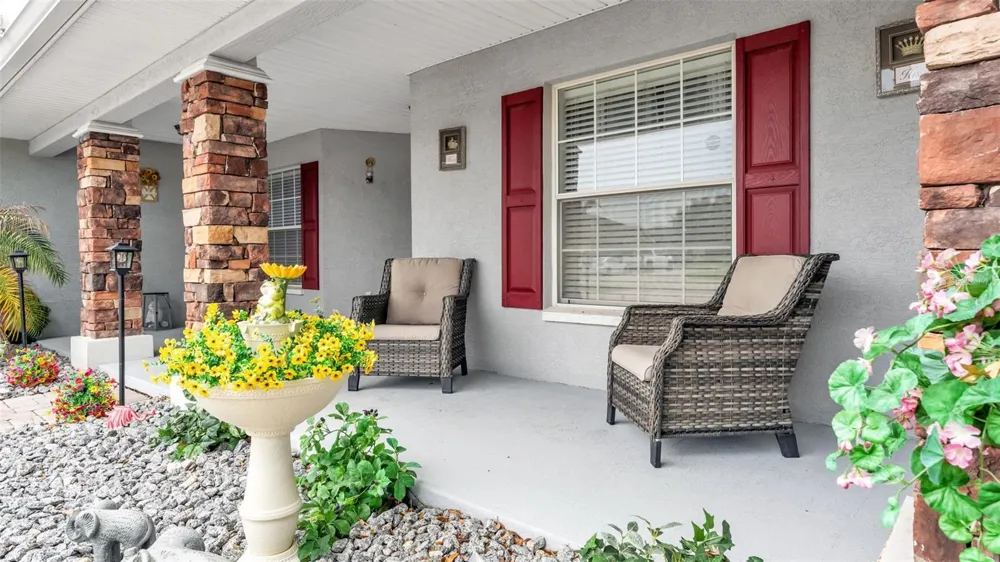 104 BENTLEY OAKS BOULEVARD Auburndale, FL 33823