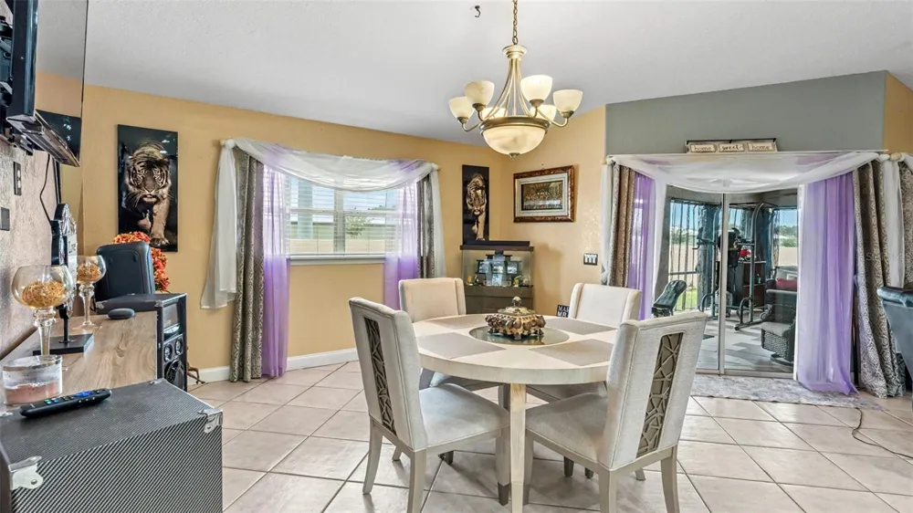104 BENTLEY OAKS BOULEVARD Auburndale, FL 33823