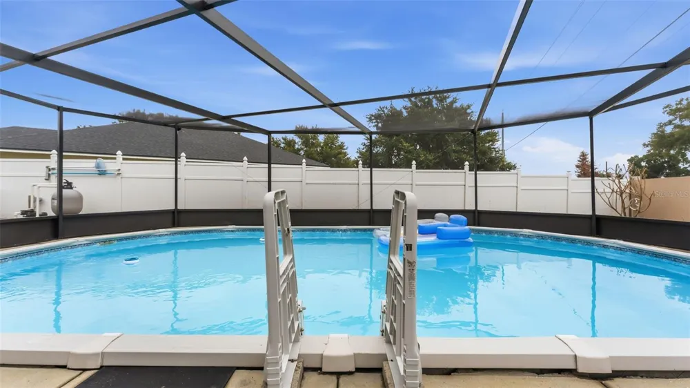 104 BENTLEY OAKS BOULEVARD Auburndale, FL 33823