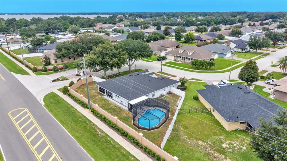 104 BENTLEY OAKS BOULEVARD Auburndale, FL 33823