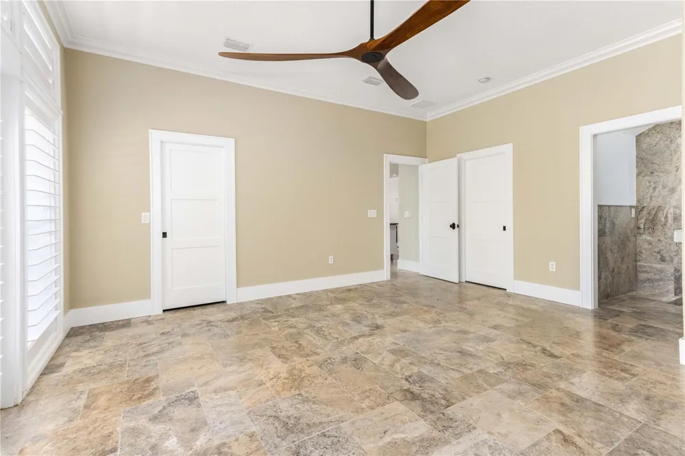 440 PALM ISLAND SE Clearwater Beach, FL 33767