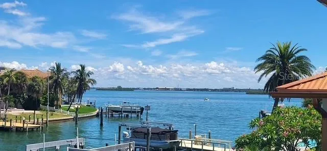 440 PALM ISLAND SE Clearwater Beach, FL 33767