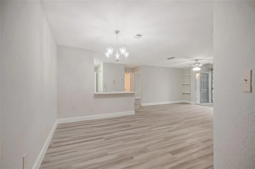 7511 SEURAT STREET #10102 Orlando, FL 32819