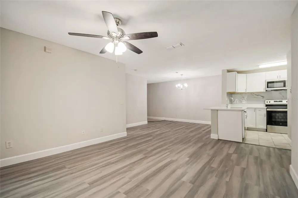 7511 SEURAT STREET #10102 Orlando, FL 32819