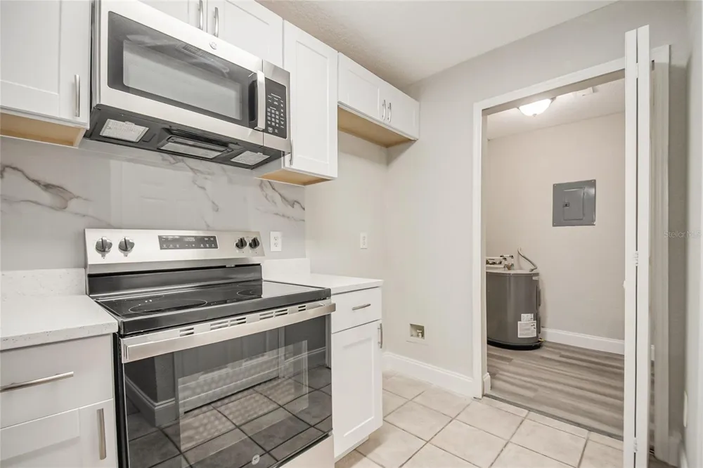 7511 SEURAT STREET #10102 Orlando, FL 32819