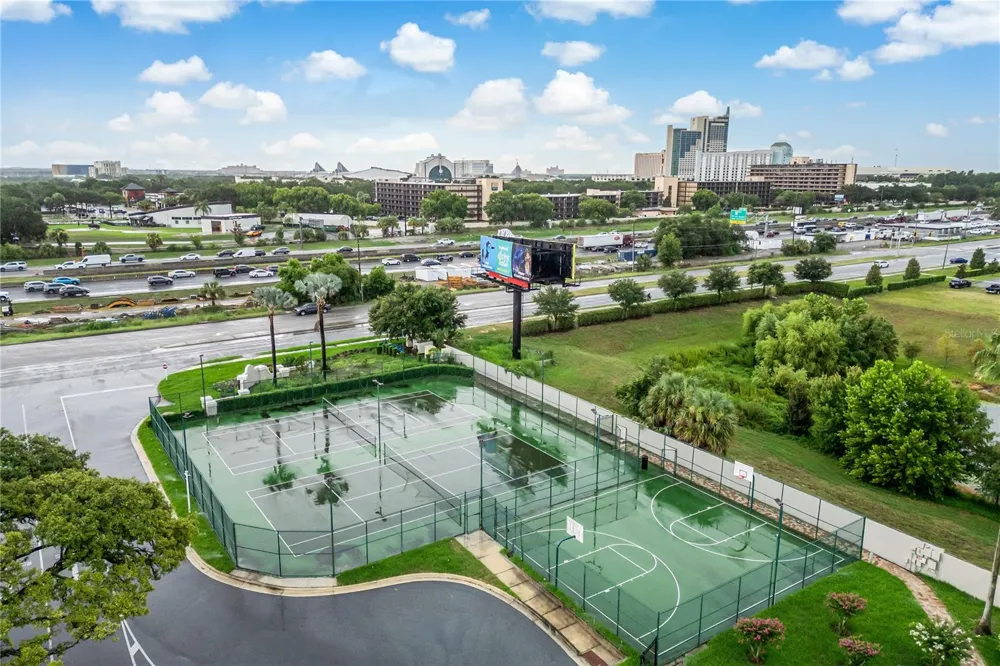 7511 SEURAT STREET #10102 Orlando, FL 32819