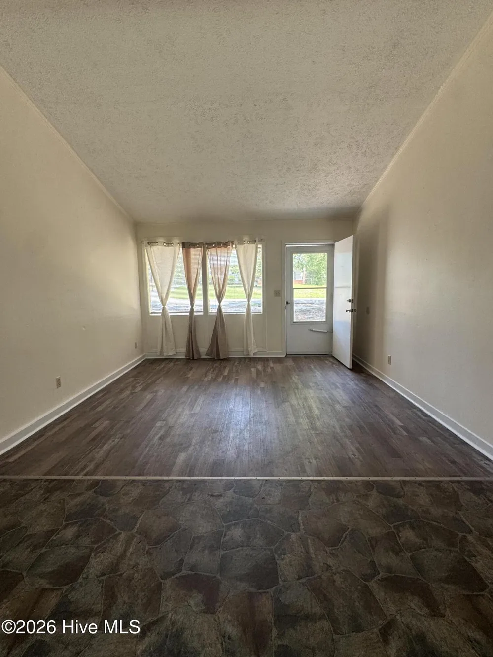 1114 Oak Avenue Rockingham, NC 28379