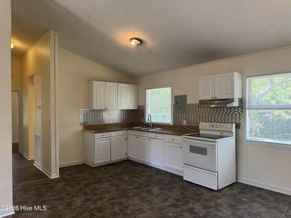1114 Oak Avenue Rockingham, NC 28379