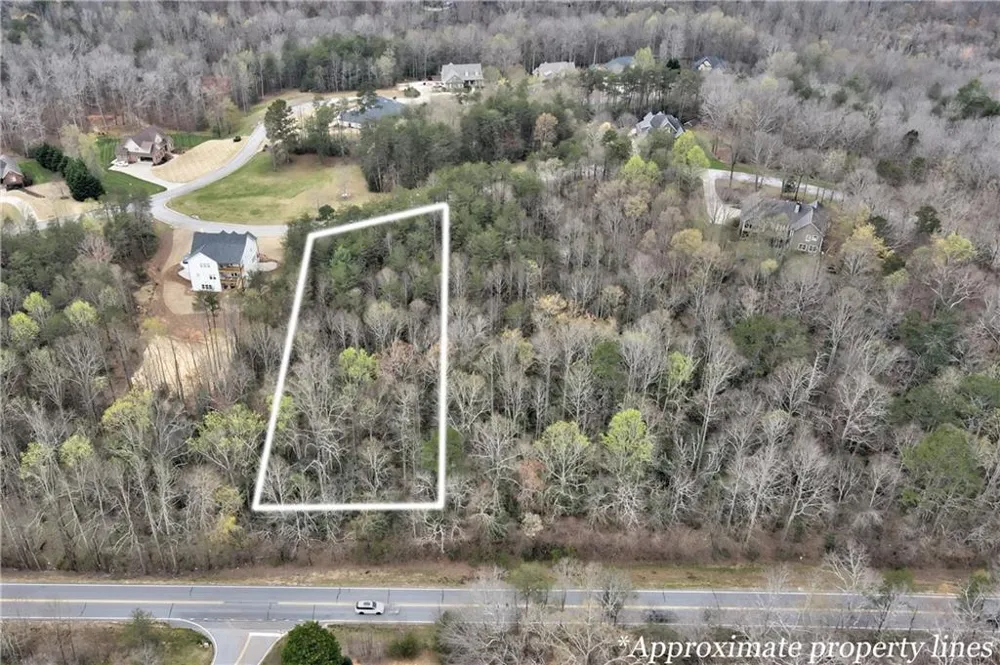434 Beachwood Drive Cornelia, GA 30531
