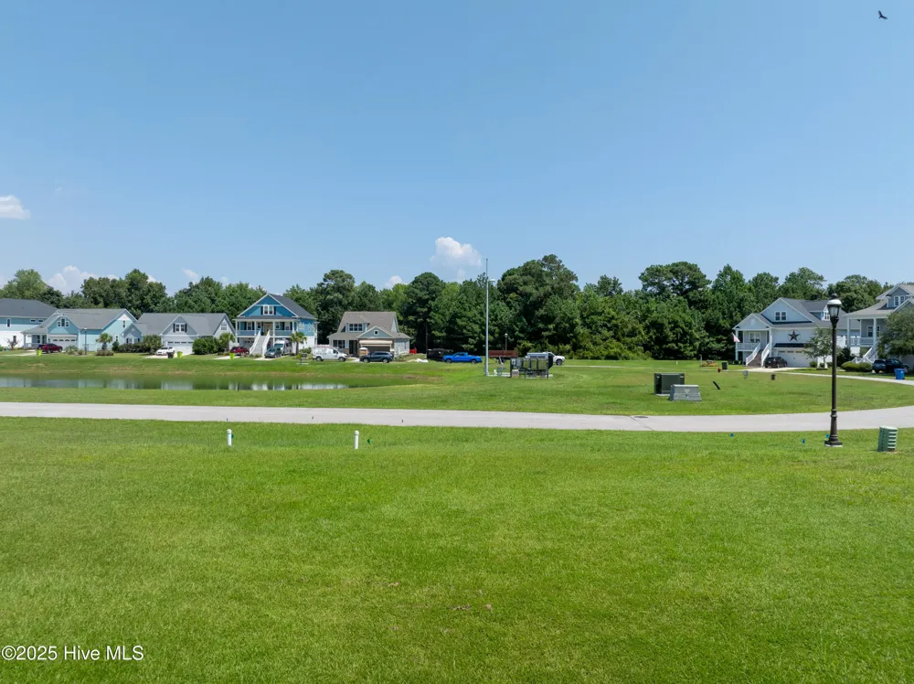 822 Lake Willow Way Holly Ridge, NC 28445