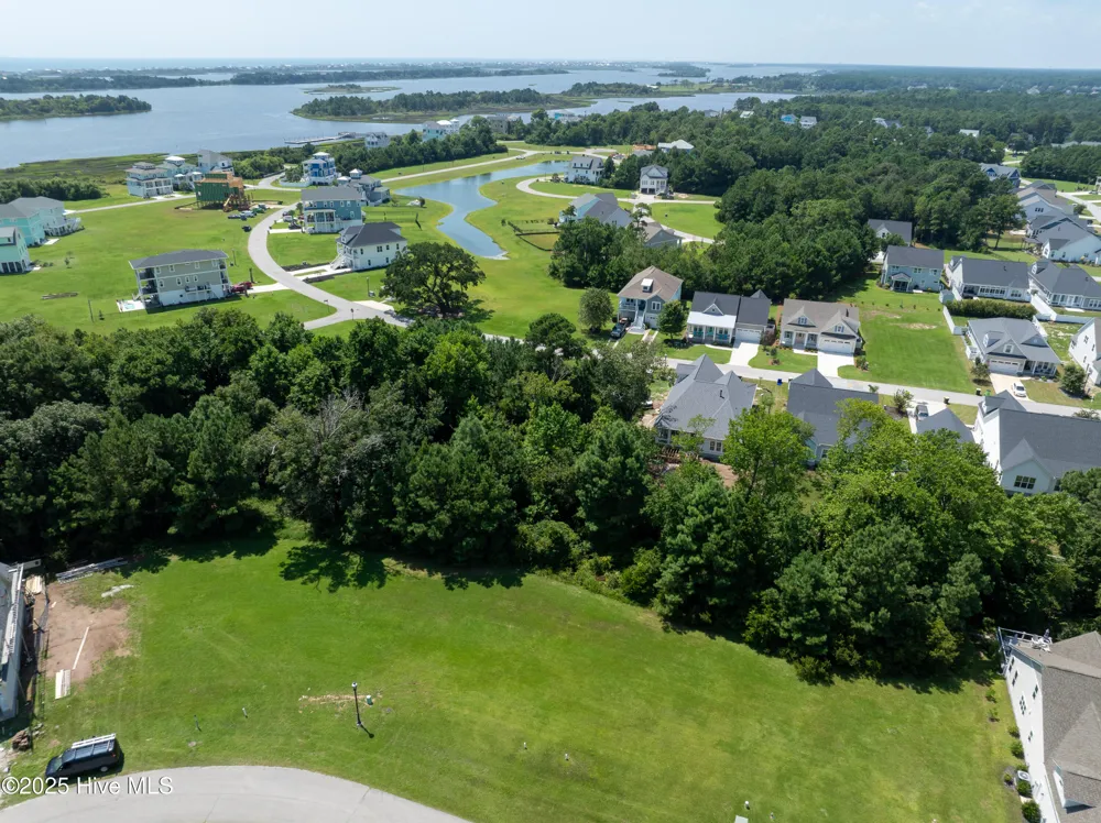 822 Lake Willow Way Holly Ridge, NC 28445