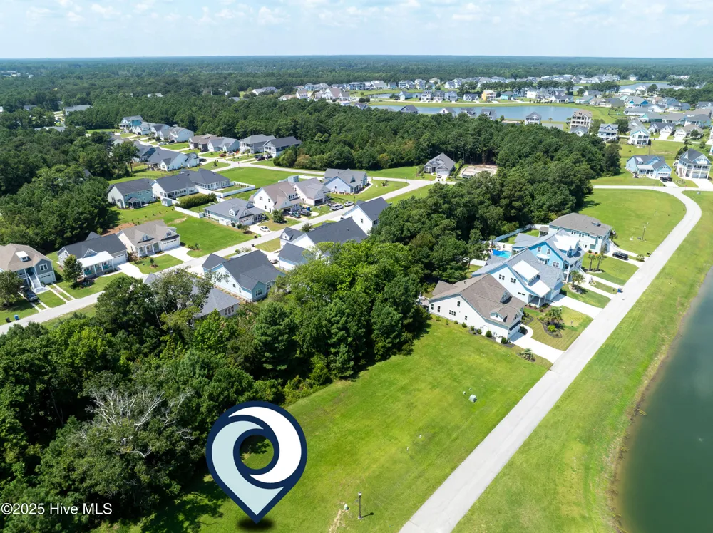822 Lake Willow Way Holly Ridge, NC 28445
