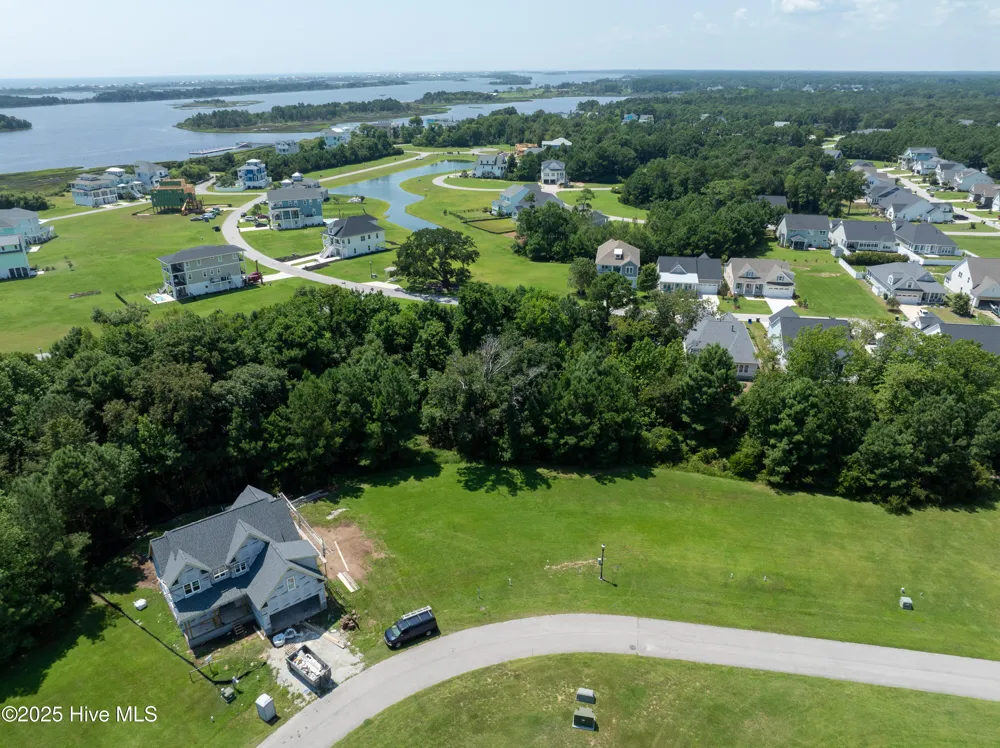 822 Lake Willow Way Holly Ridge, NC 28445