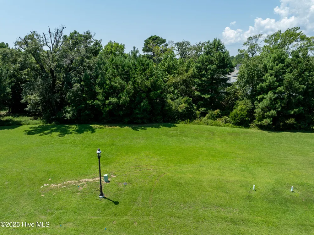 822 Lake Willow Way Holly Ridge, NC 28445