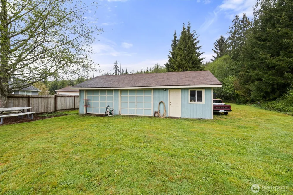 5412 Olympic Highway Aberdeen, WA 98520