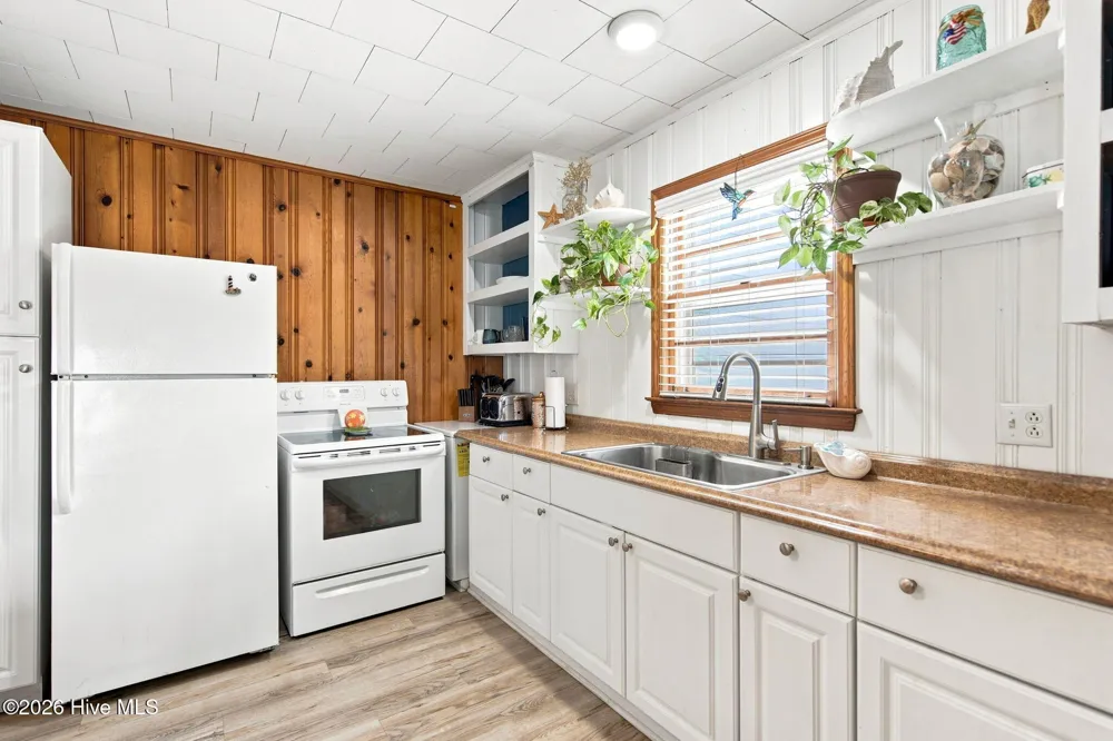 133 Fourth Avenue Kure Beach, NC 28449
