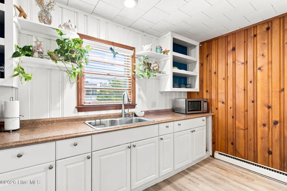 133 Fourth Avenue Kure Beach, NC 28449