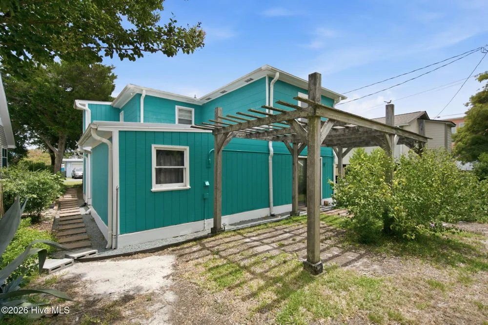 133 Fourth Avenue Kure Beach, NC 28449