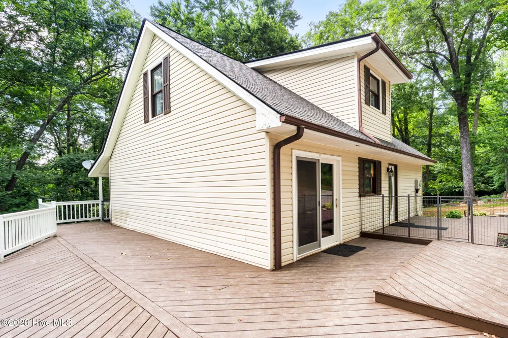 277 Tracy Street Blairsville, GA 30512