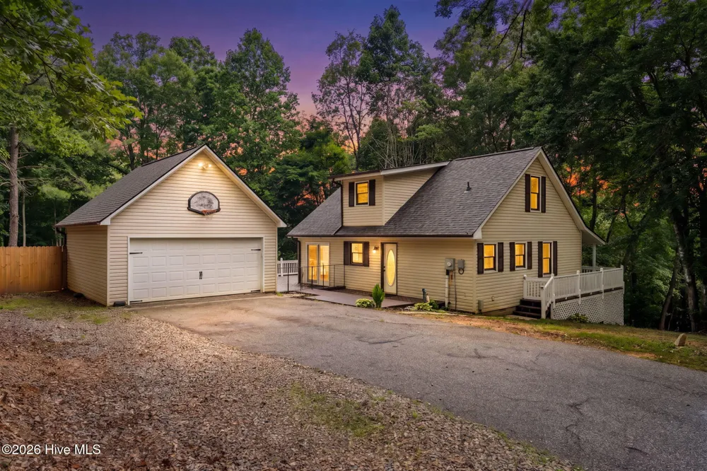 277 Tracy Street Blairsville, GA 30512