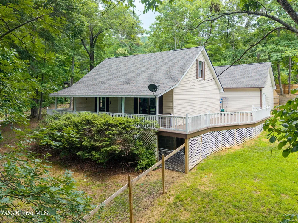 277 Tracy Street Blairsville, GA 30512