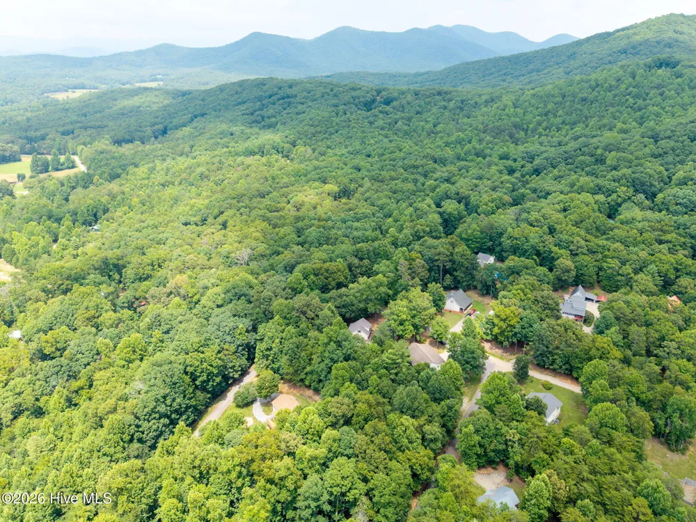 277 Tracy Street Blairsville, GA 30512