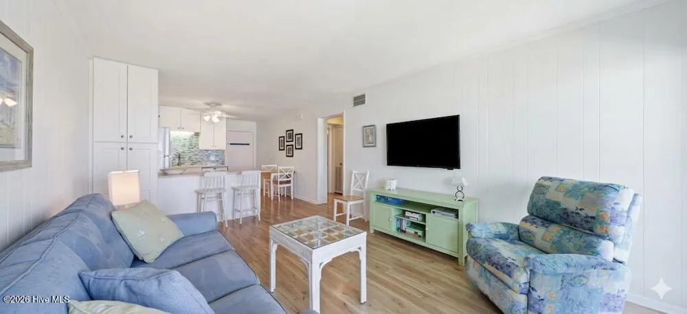 301 E Commerce Way Road #Sea Spray 358 Atlantic Beach, NC 28512