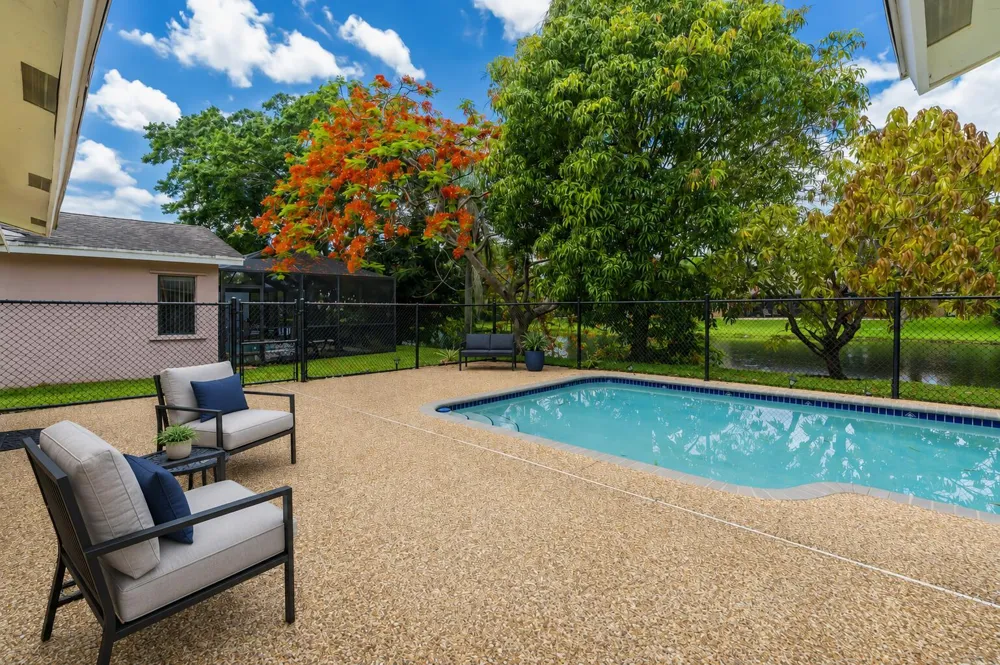1541 SW 102nd Terrace Davie, FL 33324