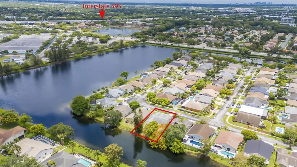 1541 SW 102nd Terrace Davie, FL 33324