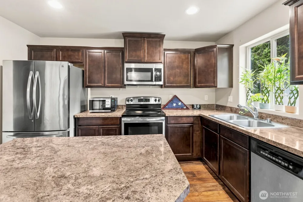 2315 SE Kelby Circle Port Orchard, WA 98366