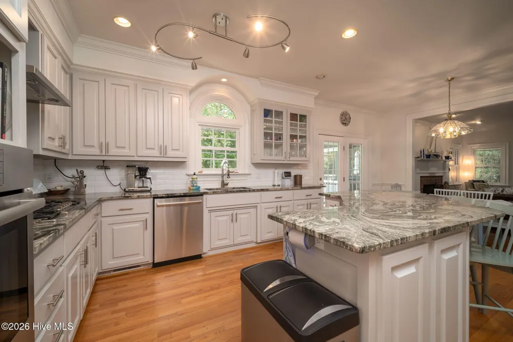 2003 Grenville Court Trent Woods, NC 28562